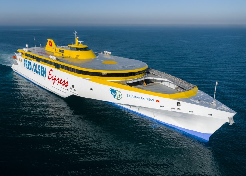 austal trimaran ferry