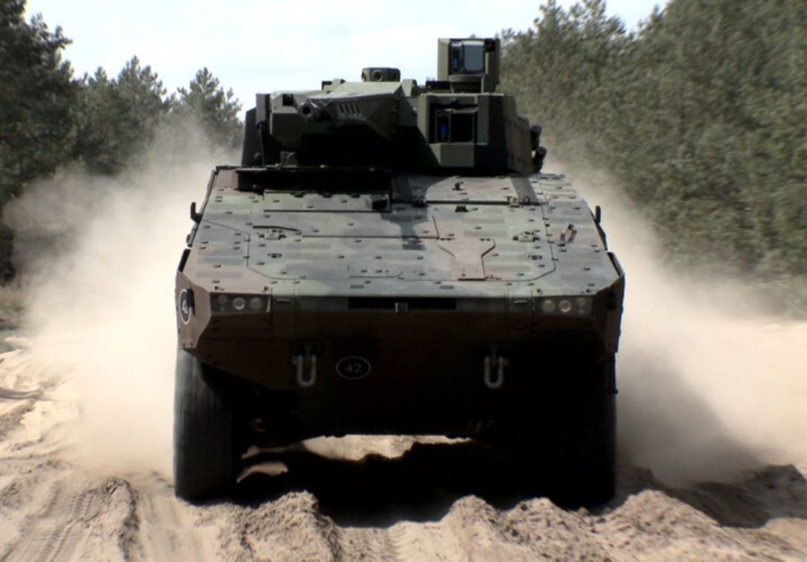 Queensland commends Rheinmetall on $1b deal to manufacture Boxer CRVs ...